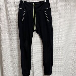 Lole Black Running tights Athletic thick warm lined Neon reflective pockets SZ L